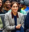 Meghan Markle u Vancouveru početkom siječnja u sakou koji jako podsjeća na Dianin iz 1984.