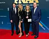 Nicky Hilton sa suprugom Jamesom Rothschildom i svojim roditeljima Kathy i Richardom Hiltonom