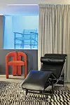 Kultna ležaljka Chaise Longue koju su dizajnirali Le Corbusier, Pierre Jeanneret i Charlotte Perriand