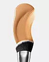 Triclone Skin Tech Foundation najpopularniji je proizvod brenda Lady Gage