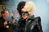 Emmu su oduševili kostimi Jenny Beavan koje nosi u filmu ‘Cruella’.