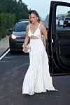Jennifer Lopez izgledala je glamurozno u otvorenoj haljini