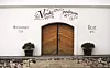 Knezevi vinogradi, 140414 Obilazak seoskih gospodarstava u Etno selu Karanac, vinske ceste Belje i nove Vinarije Belje u Knezevim Vinogradima. Posjet jedinstvenom vinskom arhivu u starom podrumu uz pratnju: Djuro Horvat, direktor Jamnice, Zarko Kovacic, voditelj vinogradarstva Belja Ljiljana Vajda Mlinacek, izvrsna direktorica sektora marketinga i turizma Belja Marijan Knezevic. Na fotografiji: Stari podrum Belje, arhiv. Foto: Emica Elvedji / CROPIX