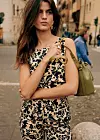 Bluza Claire 110 eura i hlače Martin istog uzorka 120 eura