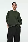 COS, 250 eura