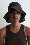 COS bucket šešir (49 eura)