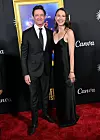 Hugh Jackman i Sutton Foster nisu skidali osmijeh s lica na premijeri njegovog novog filma