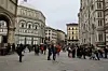 Trg u Firenci s gotičkom katedralom Santa Maria del Fiore