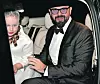 Zbog mnoštva ispred crkve, uzeli su auto.