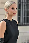 Njemački model Leonie Hanne utjelovljuje G-beauty: jednostavan i prirodan izgled, besprijekoran i njegovan ten