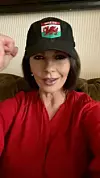 Catherine Zeta-Jones s navijačkom kapom rodnog Walesa