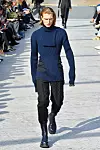 MILAN, ITALY - FEBRUARY 22: A model walks the runway at the Bottega Veneta show at Milan Fashion Week Autumn/Winter 2019/20 on February 22, 2019 in Milan, Italy. (Photo by Victor Boyko/Getty Images)