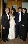 Rupert Murdoch s trećom suprugom Wendi Deng, te Donaldom i Melanijom Trupm na partyju Vanity Faira 2004. u Los Angelesu