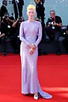 Tilda Swinton na Filmskom festivalu u Veneciji 2022. godine
