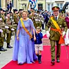 Novi veliki vojvoda sa suprugom i starijim sinom nakon ceremonije preuzimanja vlasti