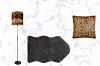 Podna svjetiljka crna leopard dizajna, 219 € (1650,06 kn) SVJETILJKA ISVJETL O.HR; Tepih Toftlund siva, 55x85 cm, 11,93€(89,90kn) IKEA; Ukrasna jastučnica s uzorkom leoparda,45x45 cm, 21,99 € (165,68 kn) ZARA HOME