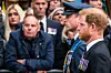 Braća William i Harry u pogrebnoj povorci lanjskog rujna