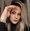 Iako nisam nikakav stručnjak za make-up, boja i sjaj su me oduševili