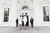 Melania Trump i Brigitte Macron na ceremoniji za francuskog predsjednika