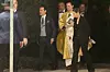 Fotografi su mladoženju snimili sa svećenikom