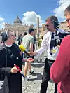 Među sugovornicima su mu bile i hrvatske redovnice