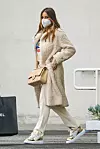 Sofia Vergara shopping je obavila u ležernoj, ali trendi modnoj kombinaciji.