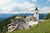 Crkva i seoce na vrhu Monte Santo di Lussari