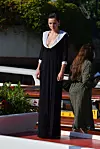 Emma Corrin u Miu Miu haljini