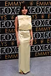 Aubrey Plaza nosila je pomalu neobičnu satensku haljinu brenda Loewe