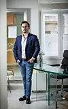 Dr. Mirko Dozan je specijalist plastične, rekonstrukcije i estetske kirurgije