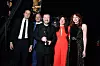 S kolegama Tonyjem Wayom, Jo Hartley, Rickyjem Gervaisom i Tomom Basdenom na 27. dodjeli Nacionalnih televizijskih nagrada