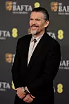 Ethan Hawke u Armanijevom odijelu