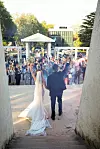 Crkvena ceremonija vjenčanja održana je u Katedrali Marije Majke Crkve u Mostaru, a s gostima su se nastavili zabavljati su se u restoranu Radobolja u Mostaru, pa u Čitluku