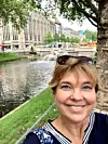 Karmela Vukov Colić u ulici Königsallee.
