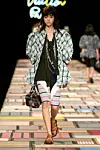 Louis Vuitton u svojoj kolekciji također ima tajice
