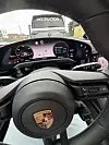 U Porscheu Taycan 4, jednom od najnaprednijih sportskih EV modela na svijetu doživjele smo svu čar vožnje električnim automobilima