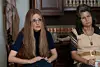 Rose Byrne kao Gloria Steinem s naočalama avijatičarskih okvira