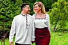 Olena se brine za styling svog prezaposlenog supruga, a domoljublje iskazuju i u tradicionalnim ukrajinskim košuljama ‘višivankama’.