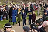 Princ William i Kate Middleton s djecom pri odlasku na misu