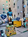 Maradona je igrao za Napoli, što se vidi u svakom kutku grada