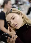 Za obrve su koristili četkicu Dual-Ended Brow Brush N°207, olovku Stylo Sourcils Waterproof i gel Le Gel Sourcils