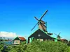 Vjetrenjače iz 17. i 18. stoljeća u malom mjestu Zaanse Schans.