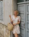 Romantična i chic kombinacija koja priziva francuski modni izričaj