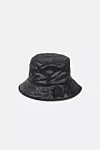 Najpoželjniji modni dodatak sezone - takozvani ‘bucket hat‘, naš je favorit ove jeseni i zime!