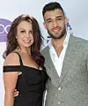 Britney Spears s dečkom Samom Asgharijem posjetila je event o dodjeli beauty nagrada u rujnu 2019. godine u Los Angelesu.
