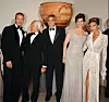 David Beckham, Giorgio Armani, George Clooney, Julia Roberts i Victoria Beckham na njujorškoj MET Gali 2008.