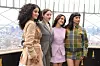 Na predstavljanju glumačke ekipe serije ‘The Testaments‘ 7. travnja u New Yorku: s Lucy Halliday, Matteom Conforti i Rowan Blanchard na vrhu Empire State Buildinga