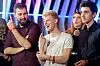 Zagreb, 220220. Prisavlje. U televizijskom studiju Anton Marti odrzava se finale The voice Hrvatska. Na fotografiji: ostali izvodjaci prate finale u studiu Zvonimir Bajsic. Foto: Darko Tomas / CROPIX