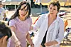 Dakota Johnson i Olivia Colman na snimanju 'Mračne kćeri', filmu nastalom prema romanu Elene Ferrante, koja je inzistirala da ga režira Maggie Gyllenhaal.