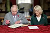 Kraljevu odluku podržava i njegova supruga Camilla